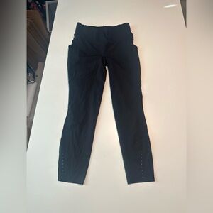 lulu lemon cropped leggings with pockets